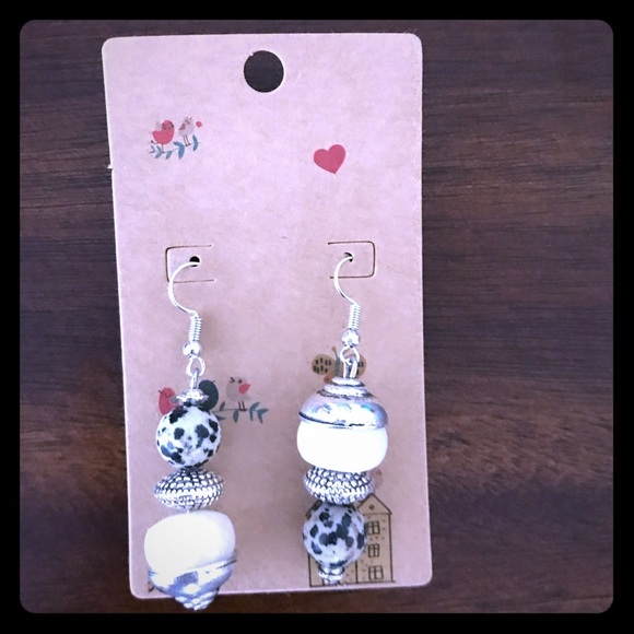 Earrings dalmatian jasper, white agate stone - Picture 1 of 1